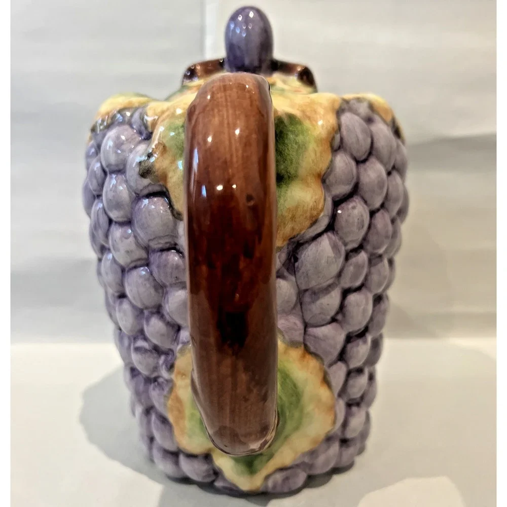 VTG Majolica Grape-Vines Motif Ceramic Tea / Coffee Pot‎ Portugal | Hand Painted